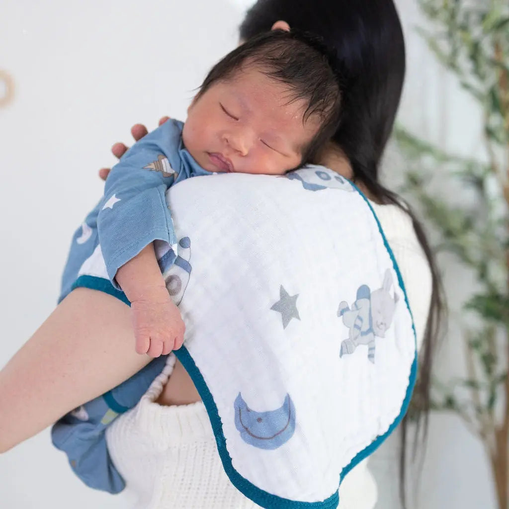 Lilac Flutter 3-Pack Muslin Bib & Burp Cloth Set Snuggle Buds