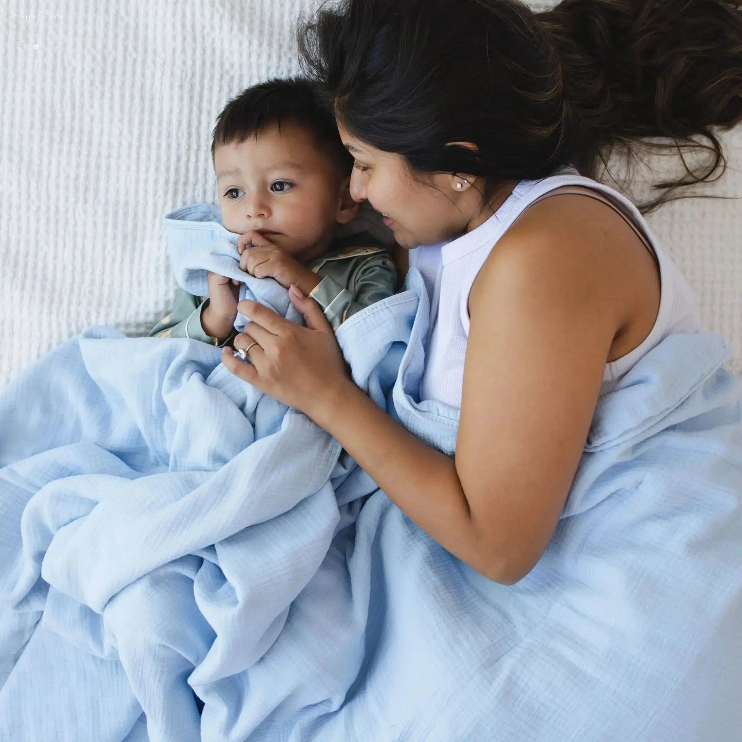 100% Muslin Cotton Blanket – Sky Blue Solid (Available in Two Sizes) Snuggle Buds