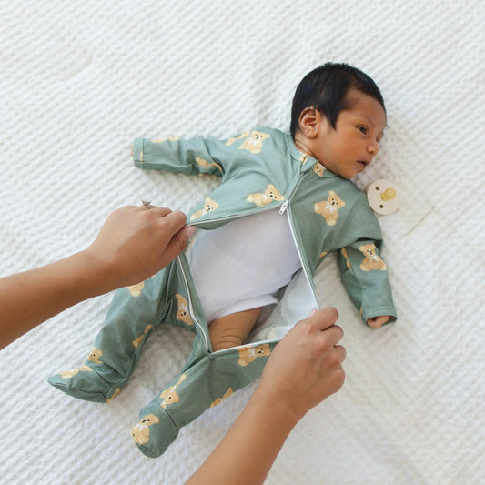 Teddy Bear Zipped Onesie (0–12 Months) – 100% Cotton Muslin Baby Sleepwear (Copy) Snuggle Buds