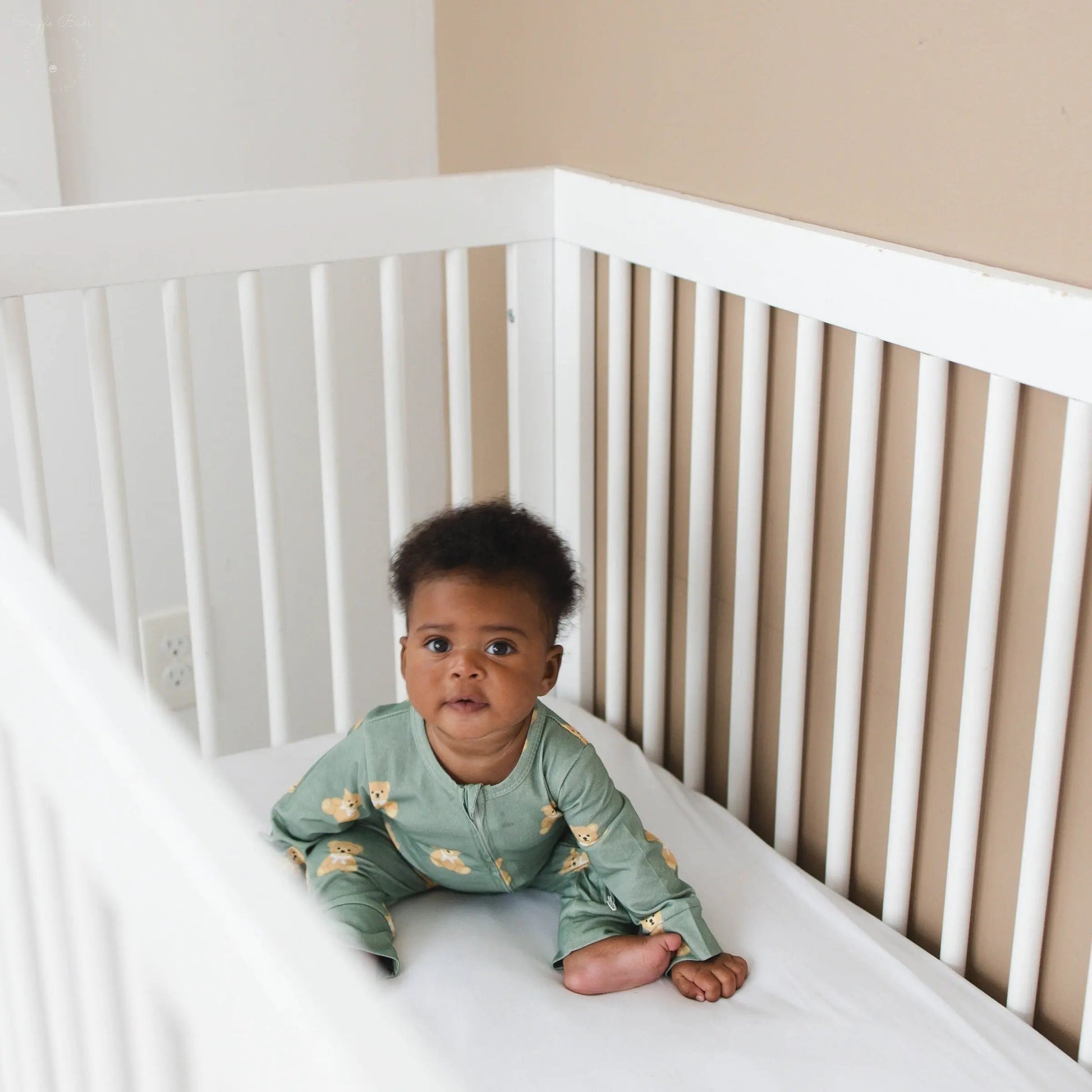 Teddy Bear Zipped Onesie (0–12 Months) – 100% Cotton Muslin Baby Sleepwear (Copy) Snuggle Buds